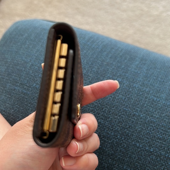 Authentic Louis Vuitton 6 holder key holder - Picture 4 of 7